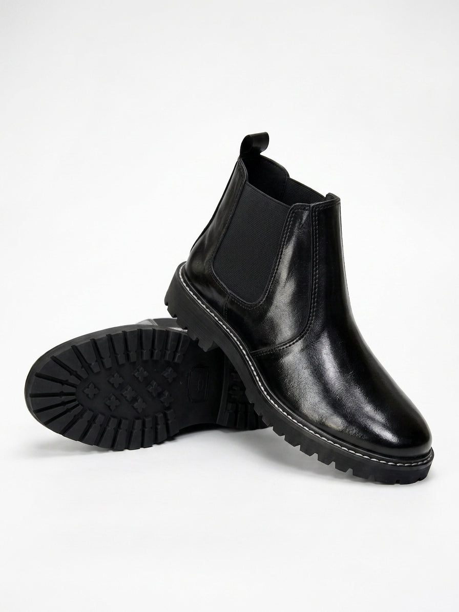 ZAVIO Chelsea Boot, Lug Sole — Black
