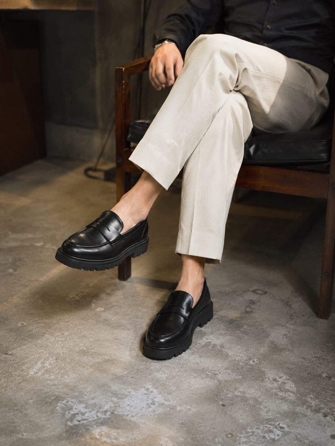 ZAVIO Penny Loafer — Black